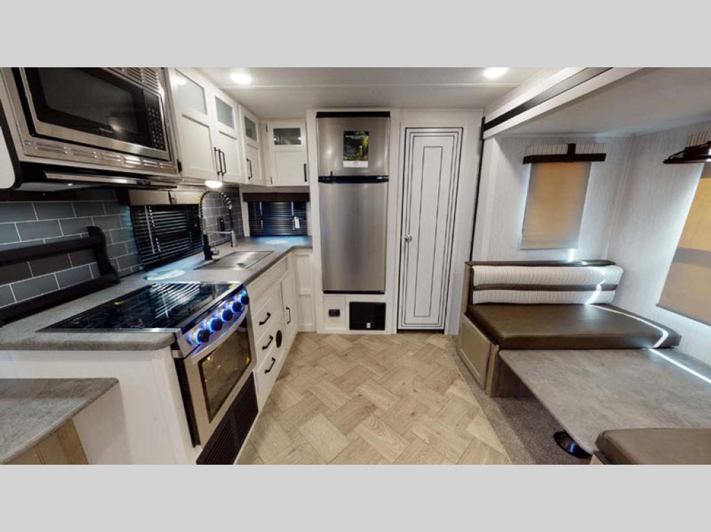 2021 Palomino Puma 28RKQS RV