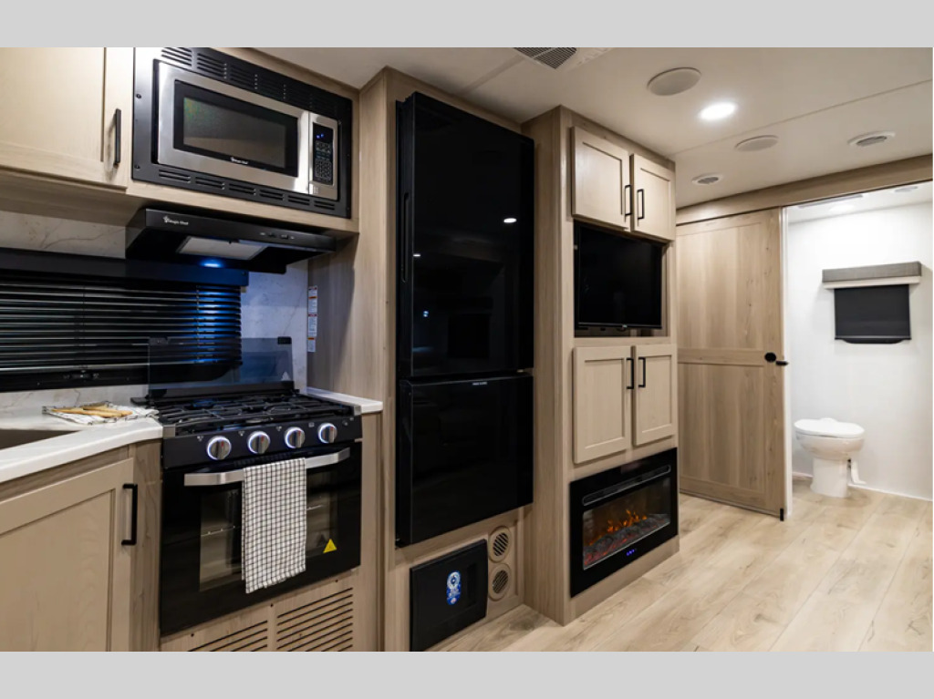 2027 Forest River Rv Rockwood Ultra Lite 2606WS in colbert OK