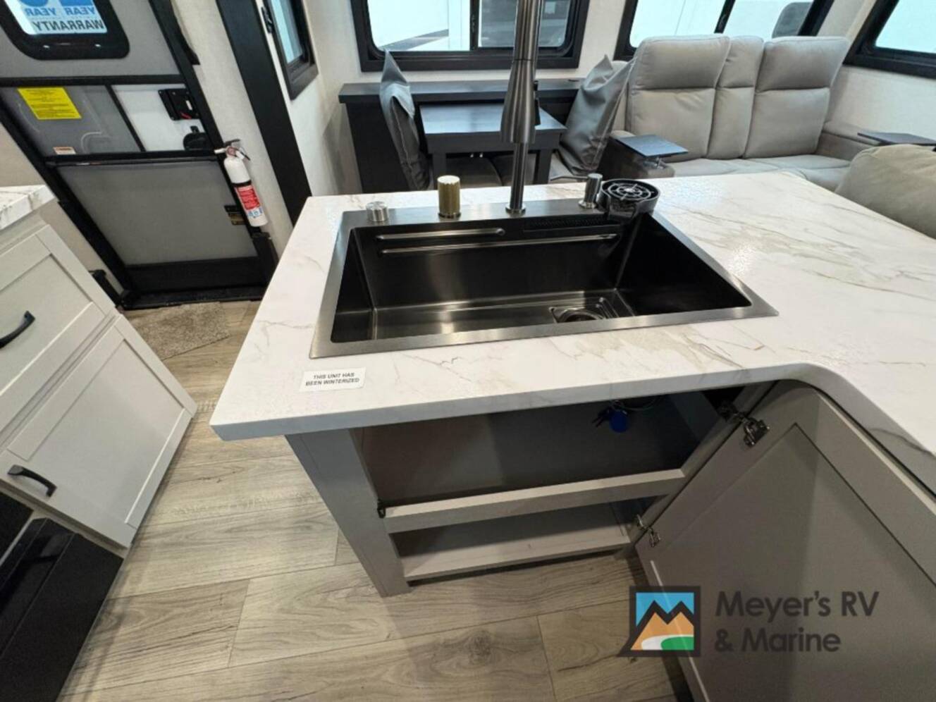 A photo of this 2026 Jayco Seismic 395