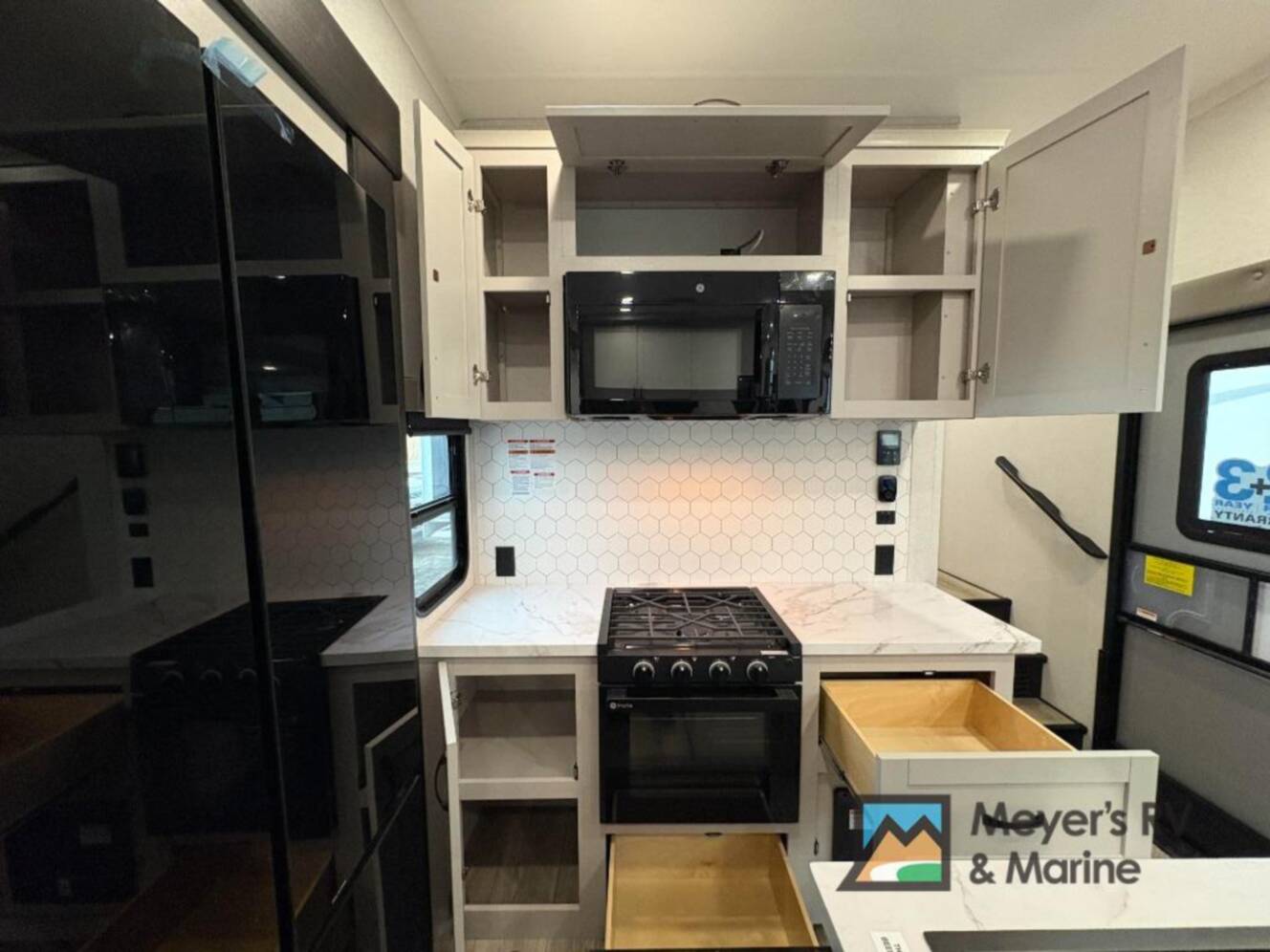 A photo of this 2026 Jayco Seismic 395