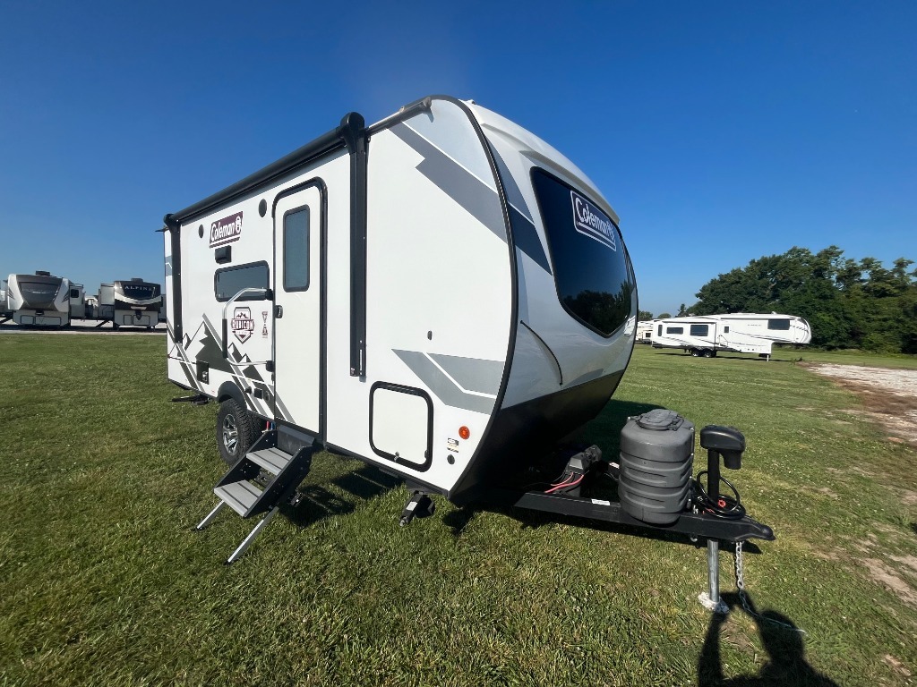 2023 Dutchmen Rv Coleman Rubicon 1628BH in carthage MO