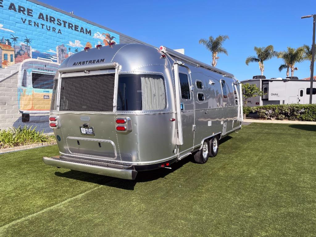 2026 Airstream Globetrotter 27FBT 27FB TWIN in ventura CA