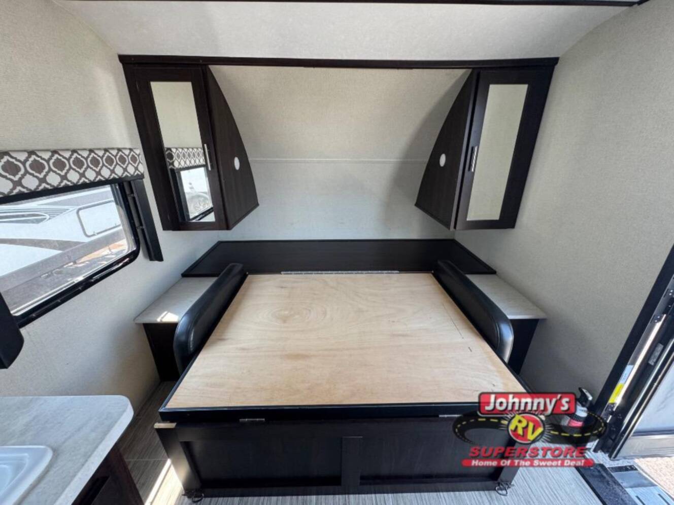 A photo of this 2019 Prime Time Rv Tracer Breeze 22MDB