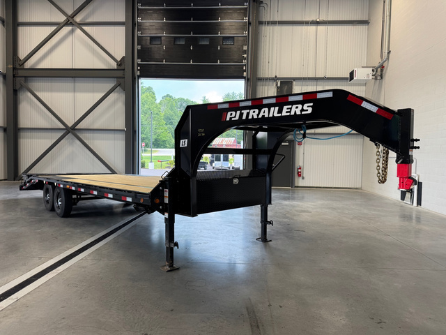 2027 PJ 8.5X20+5 Gooseneck 15.6K Equipment Trailer W/Full in Loudon, NH