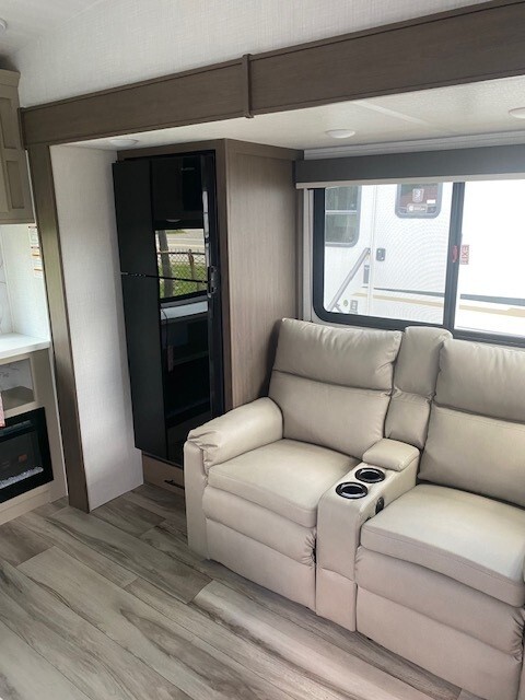 2027 Keystone Rv Cougar Sport 2100ML in saegertown PA