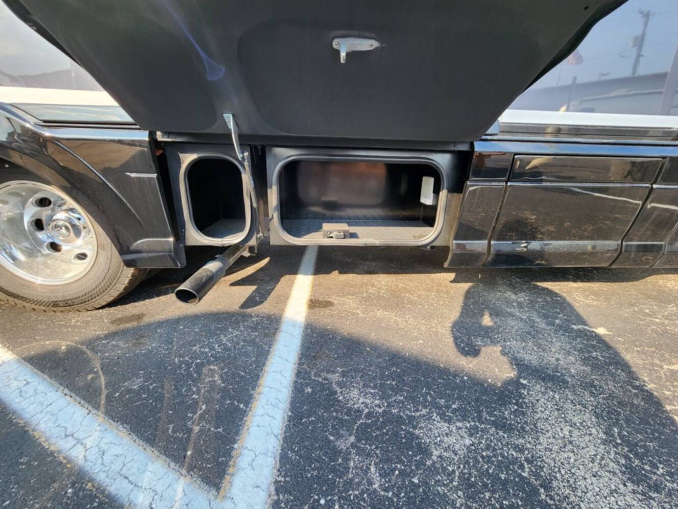 A photo of this 2027 Airstream Atlas 25RT Std. Model