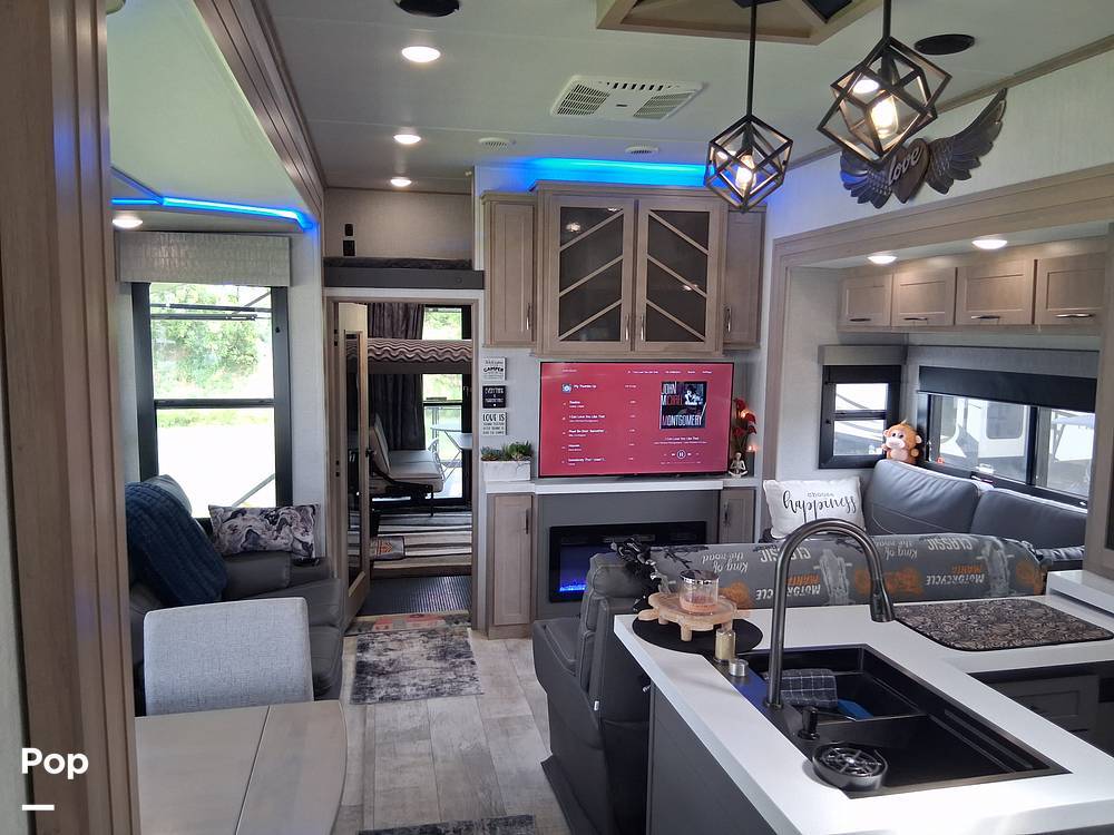 2024 Grand Design Momentum 395MS in howell MI