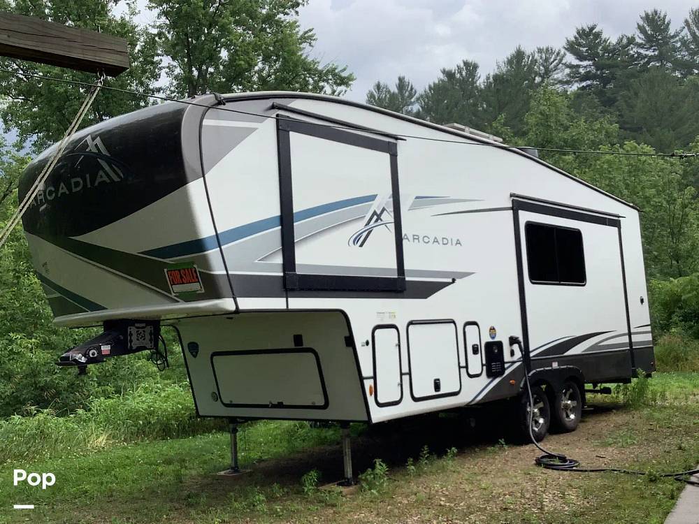 2024 Keystone Arcadia 246SLRK in melrose WI