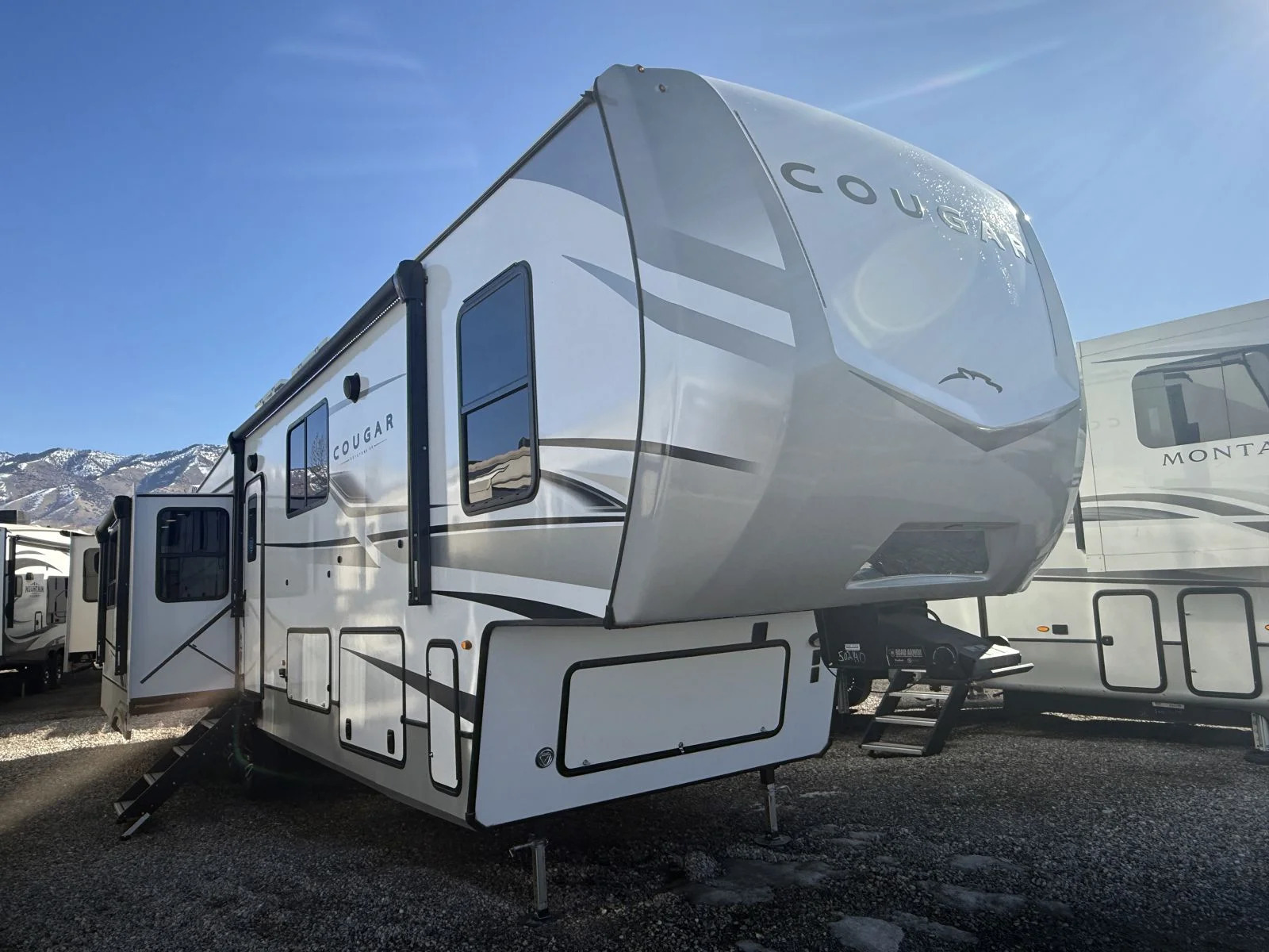 2025 Keystone Rv Cougar 360MBI in north logan UT