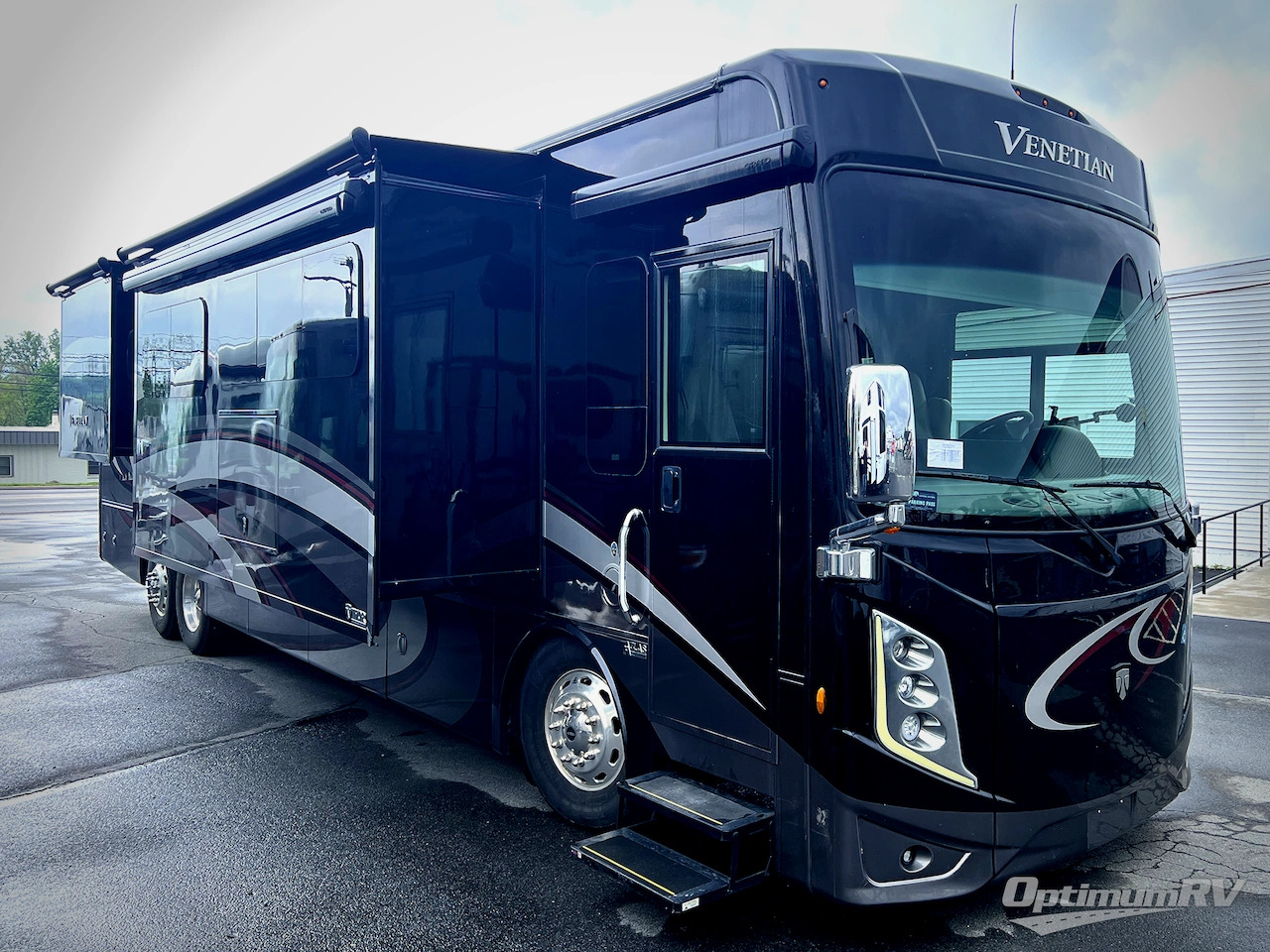 2022 Thor Venetian F42 in pottstown PA