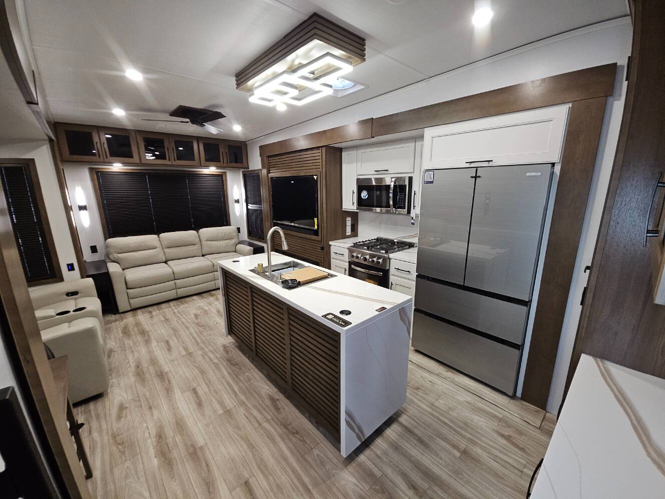 A photo of this 2026 Keystone Rv Montana 3100RL