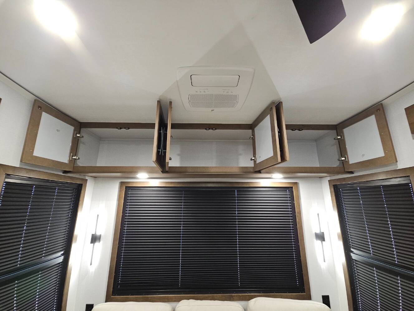 A photo of this 2026 Keystone Rv Montana 3100RL