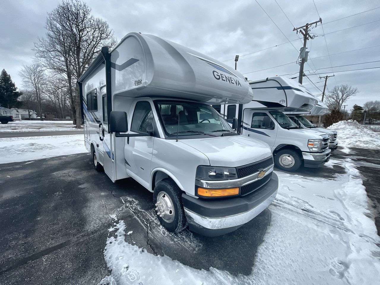 2026 Thor Motor Coach Geneva 19VX Chevy in midland MI