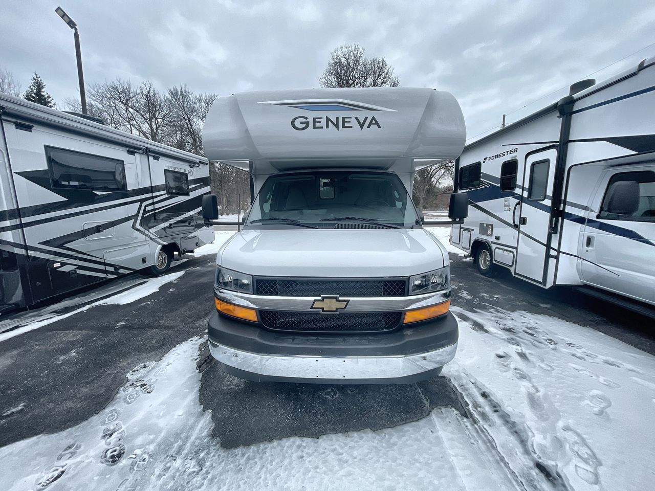 2026 Thor Motor Coach Geneva 19VX Chevy in midland MI
