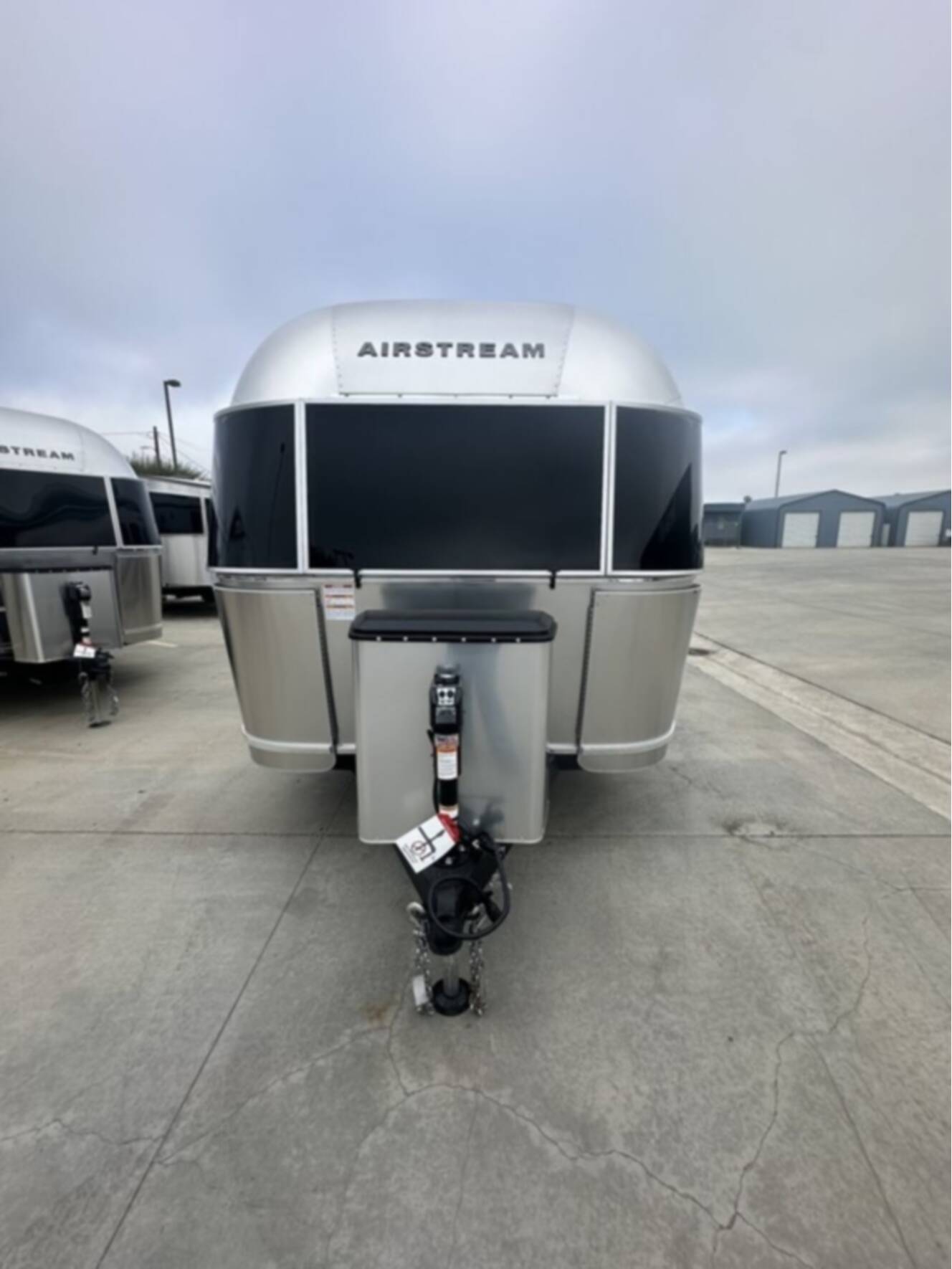 A photo of this 2026 Airstream 23FBQ