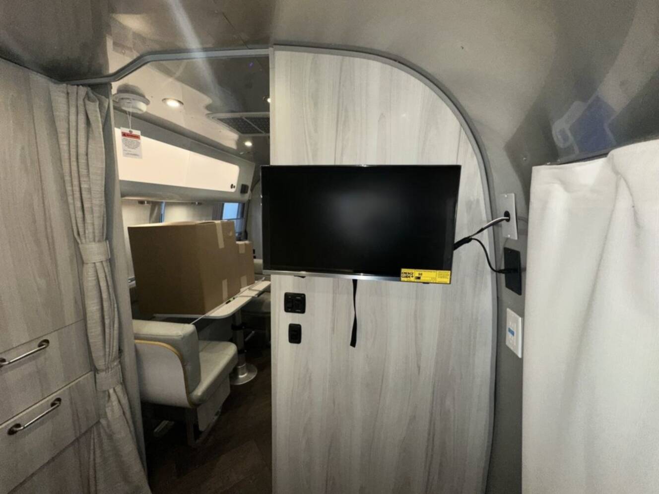 A photo of this 2026 Airstream 23FBQ