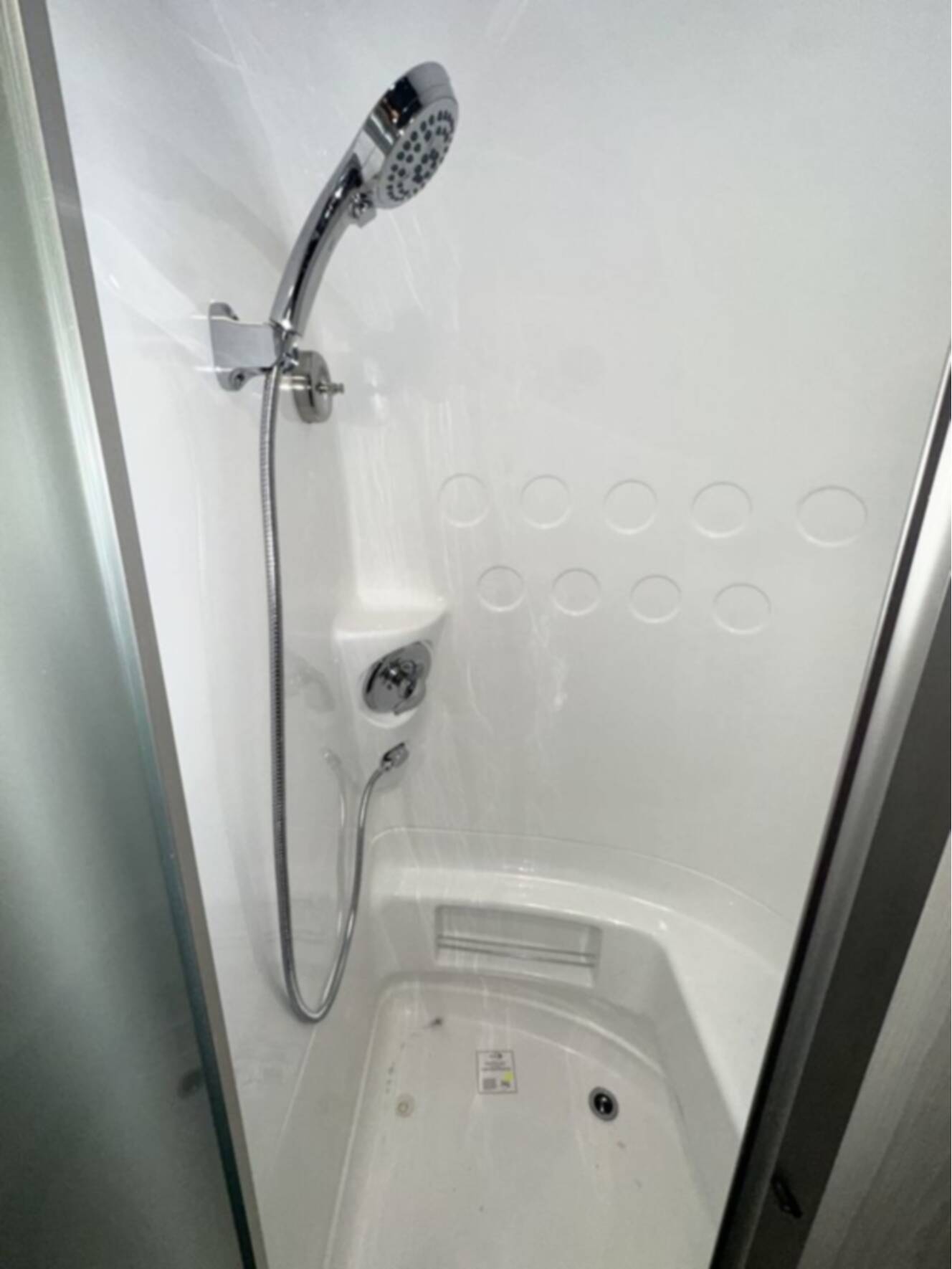 A photo of this 2026 Airstream 23FBQ