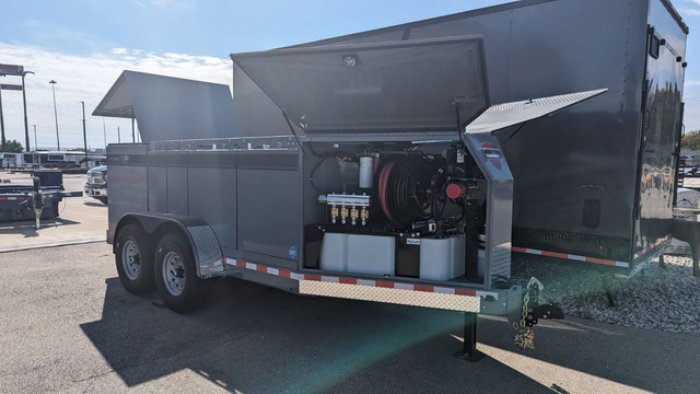 2023 Thunder Creek Equipment MTO 690 Fuel Trailer in Delphos, OH
