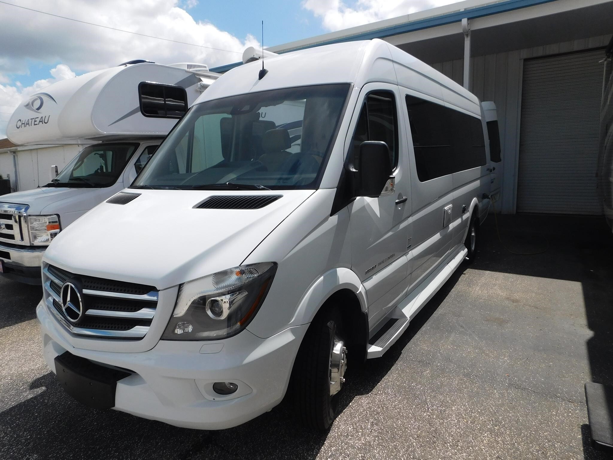 2017 Coachmen GALLERIA 24T in brooksville FL