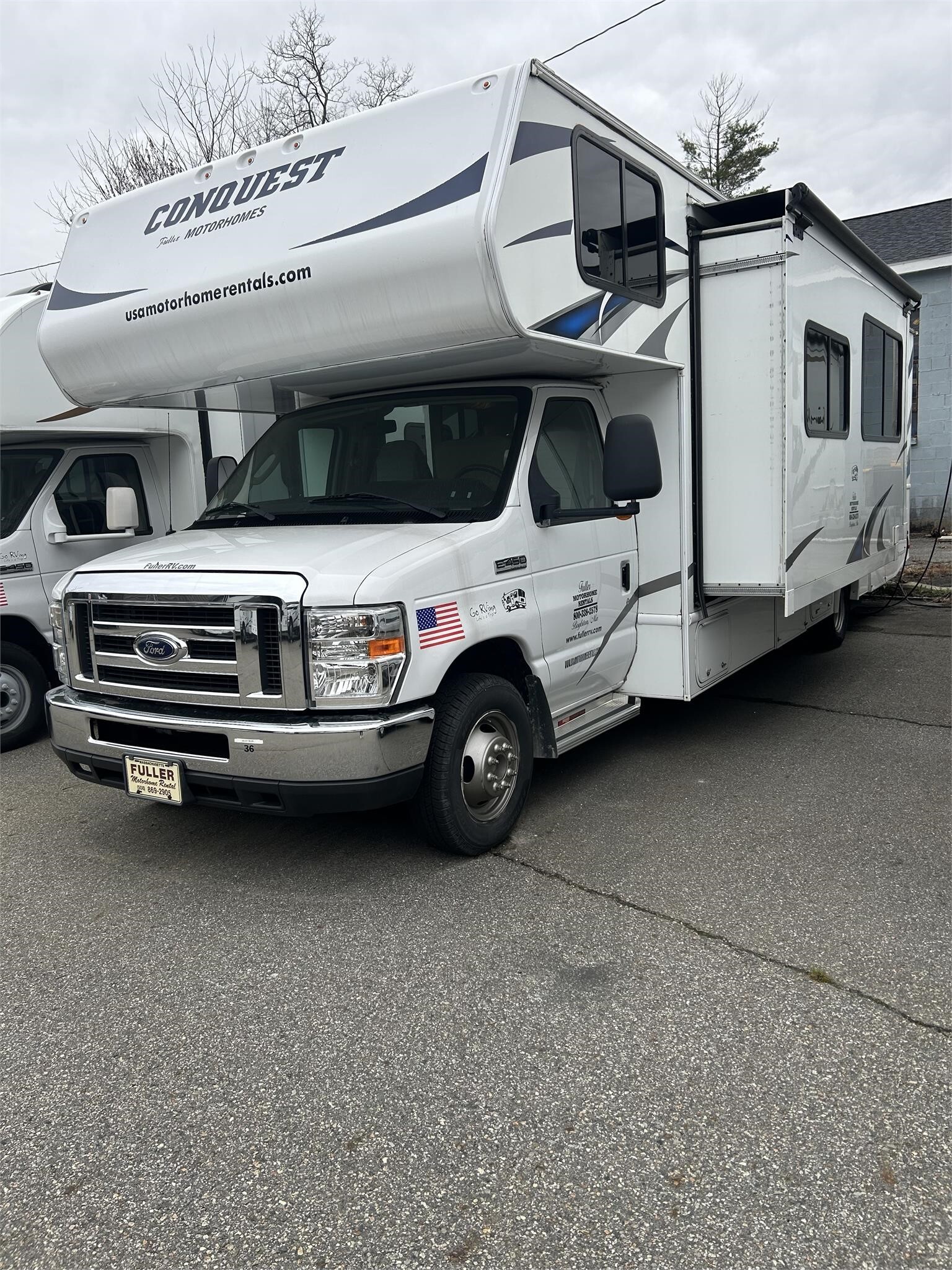 2017 Gulf Stream Coach CONQUEST 6316 in boylston MA