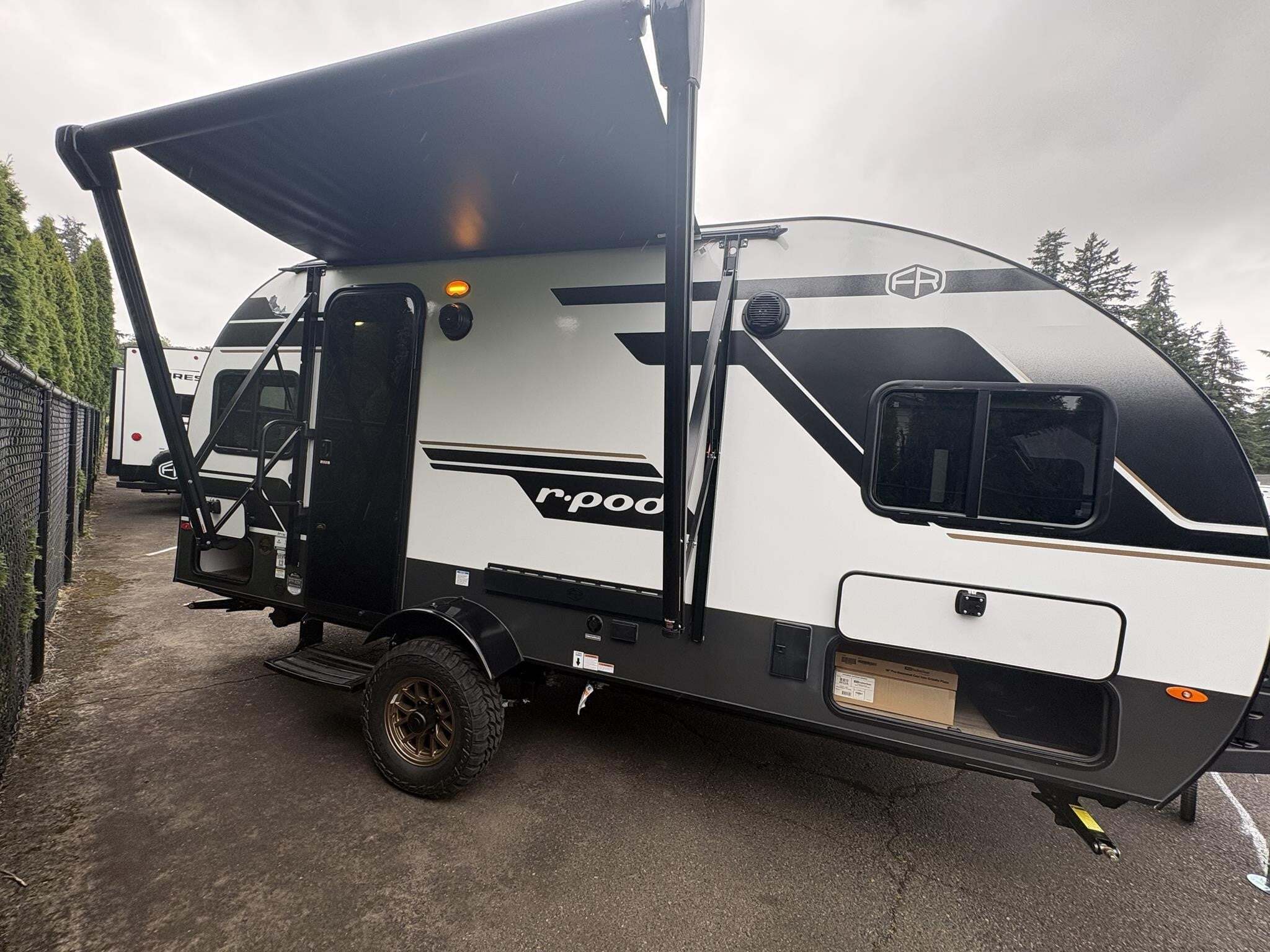 2027 Forest River R-POD 190 in st helens OR