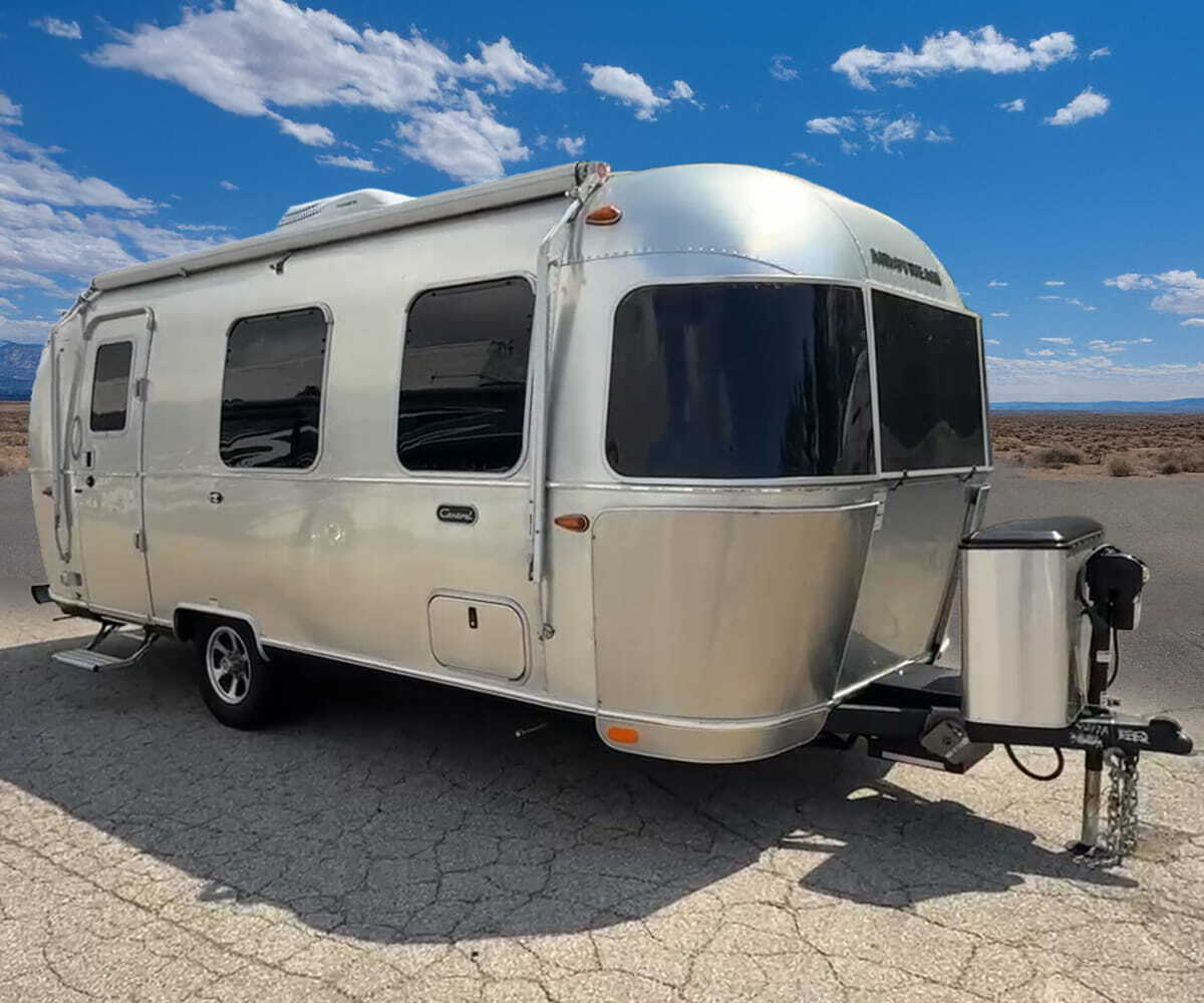 2023 Airstream Caravel 22FB in columbus OH