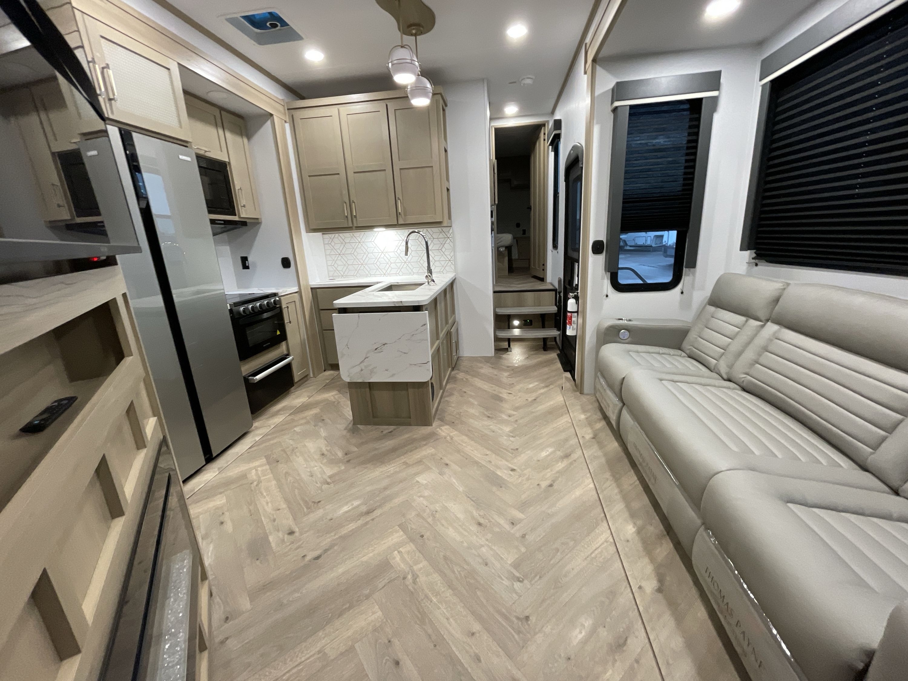 2026 Keystone CARBON 368 in oklahoma city OK