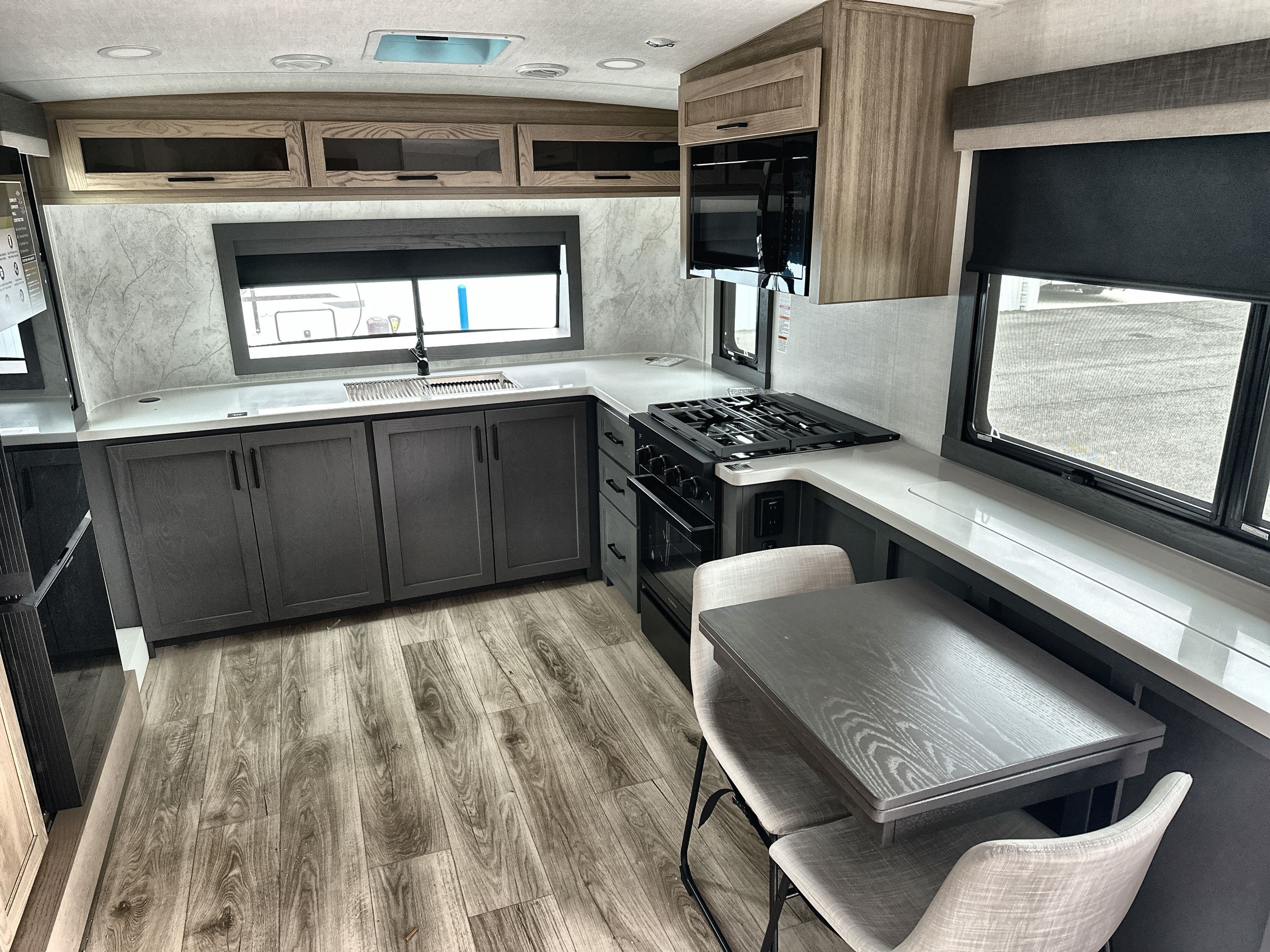 2026 Forest River ROCKWOOD SIGNATURE 290SFK in billings MT
