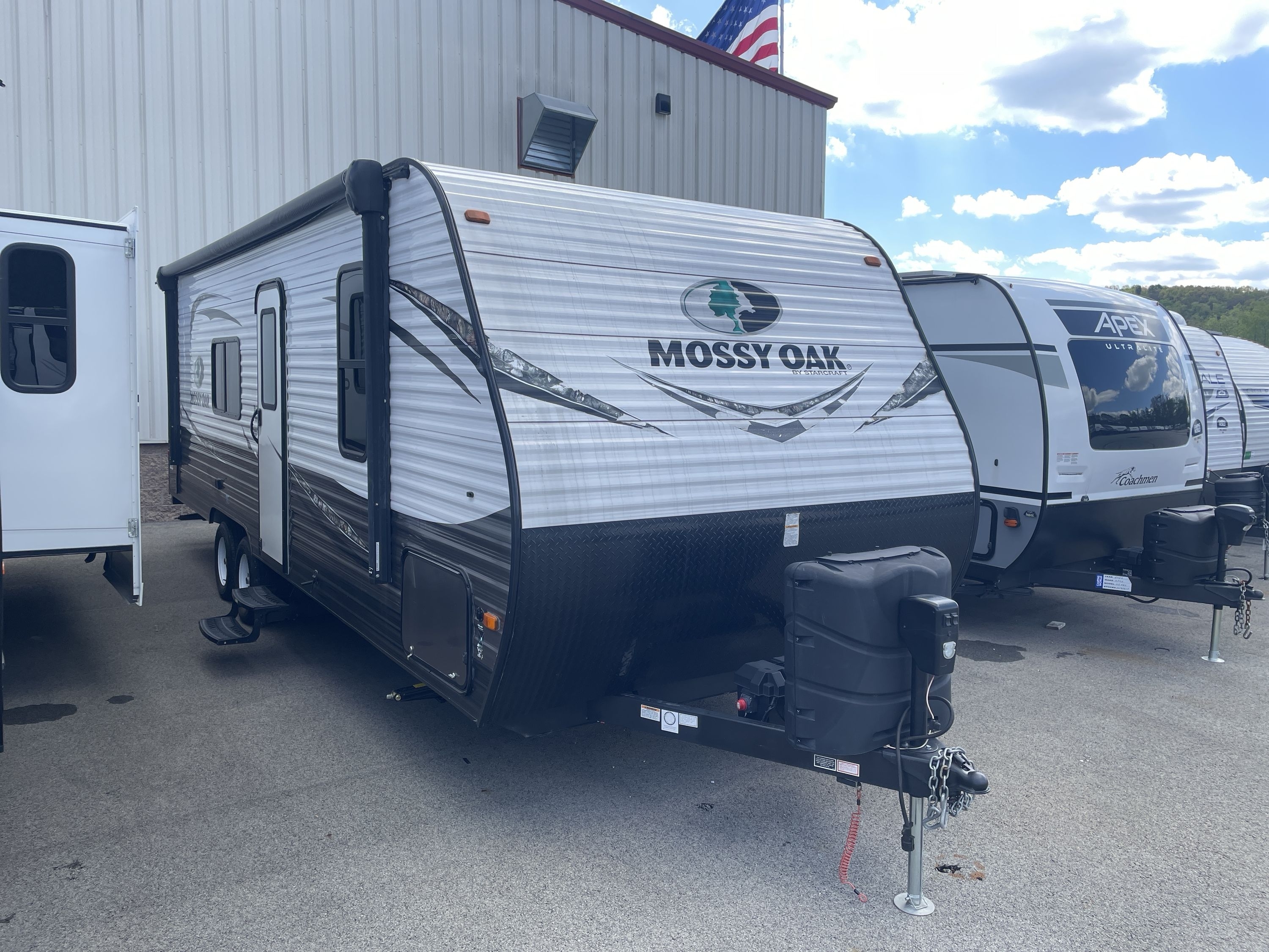 2019 Starcraft MOSSY OAK 26BH RV