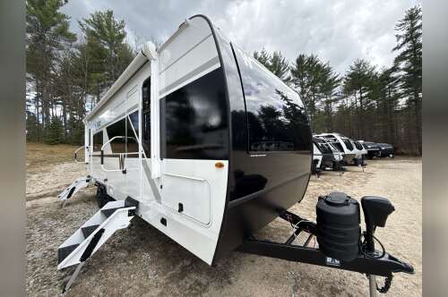 2026 Winnebago THRIVE 24RKS in center conway NH