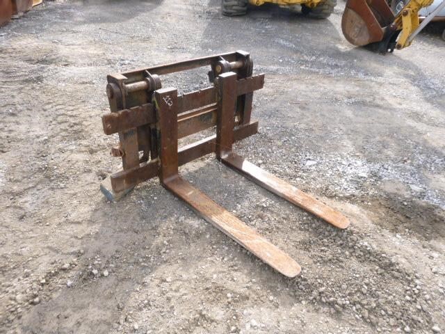 CATERPILLAR Attachment in Manheim, PA