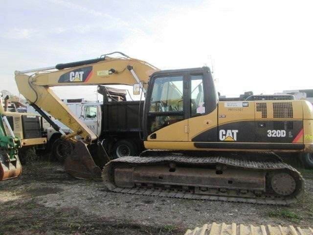 2010 CATERPILLAR 320DL in Caledonia, NY