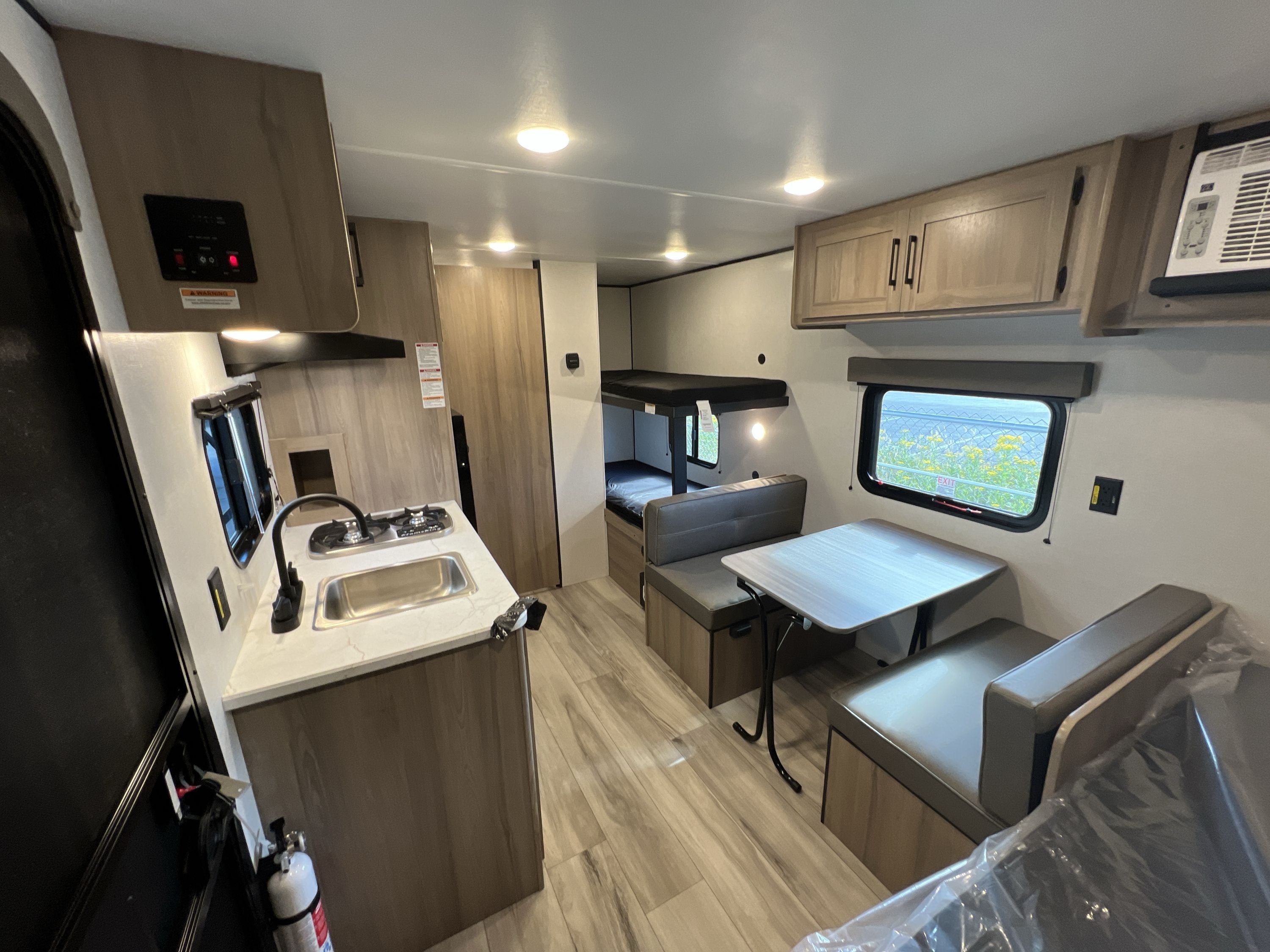 2027 Keystone COLEMAN 17B in fife WA