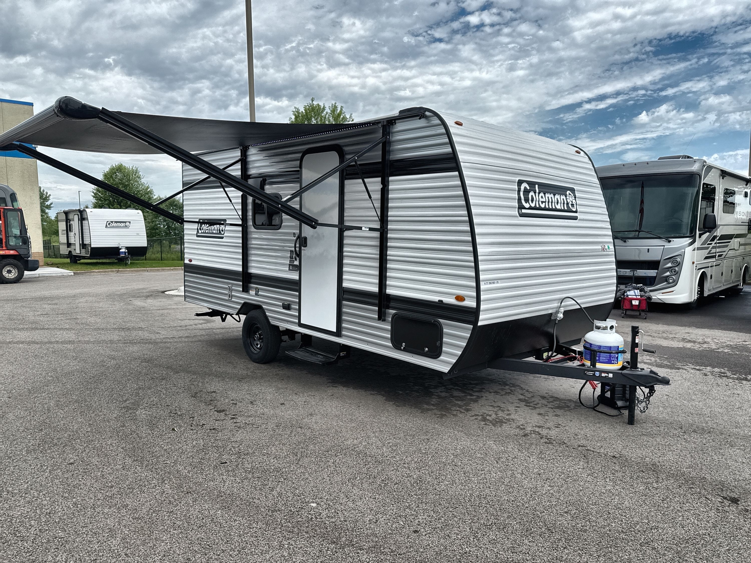 2027 Keystone COLEMAN 17B in forest lake MN