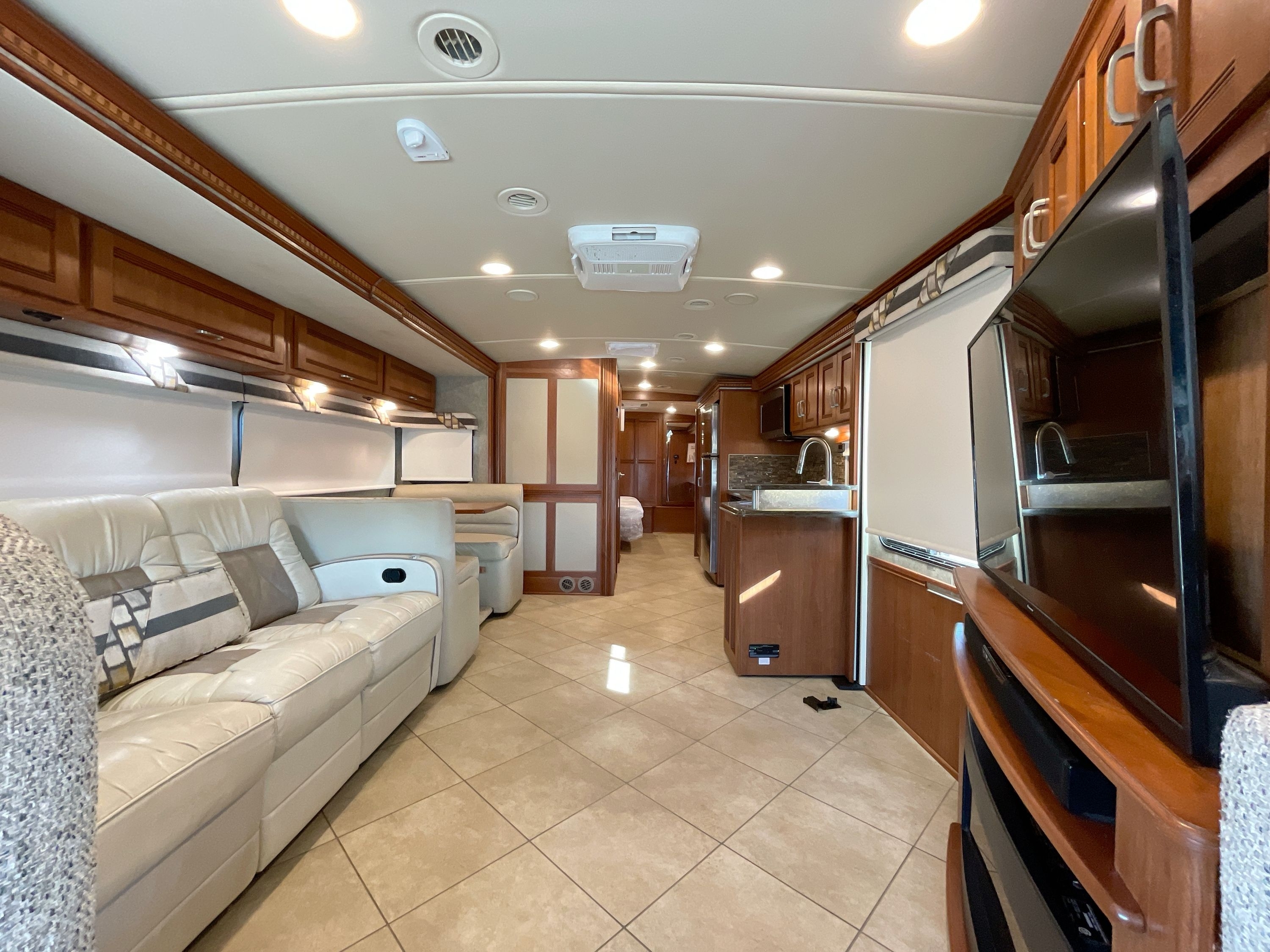 2016 Winnebago FORZA 36G in mesa AZ