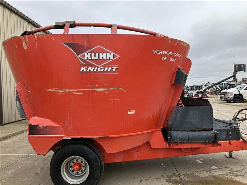 2016 KUHN KNIGHT VSL242 in Farley, IA