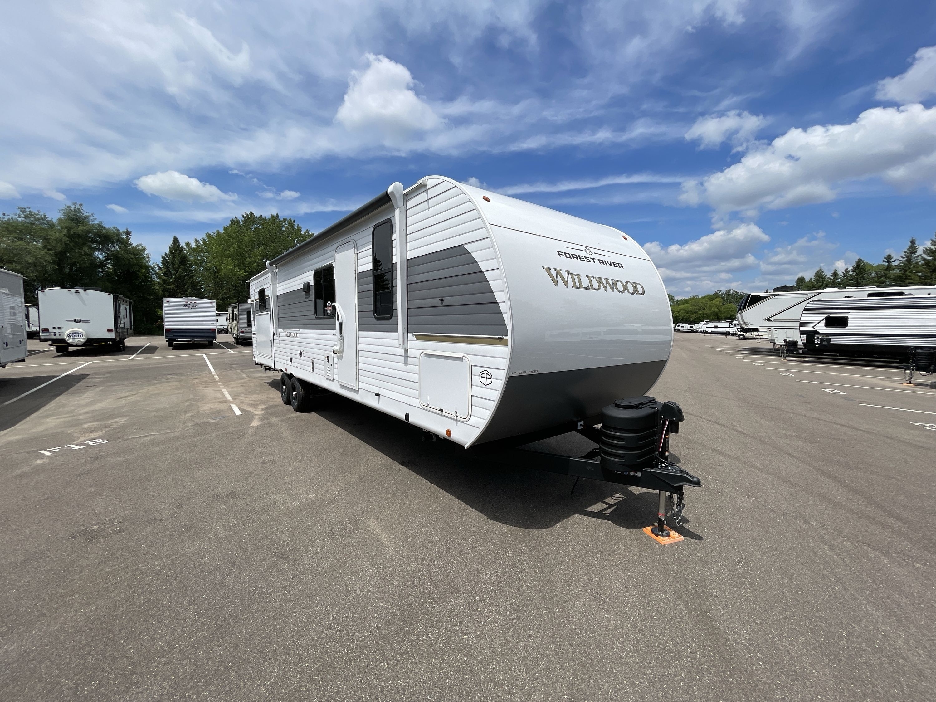 2027 Forest River WILDWOOD 31KQBTS in lakeville MN