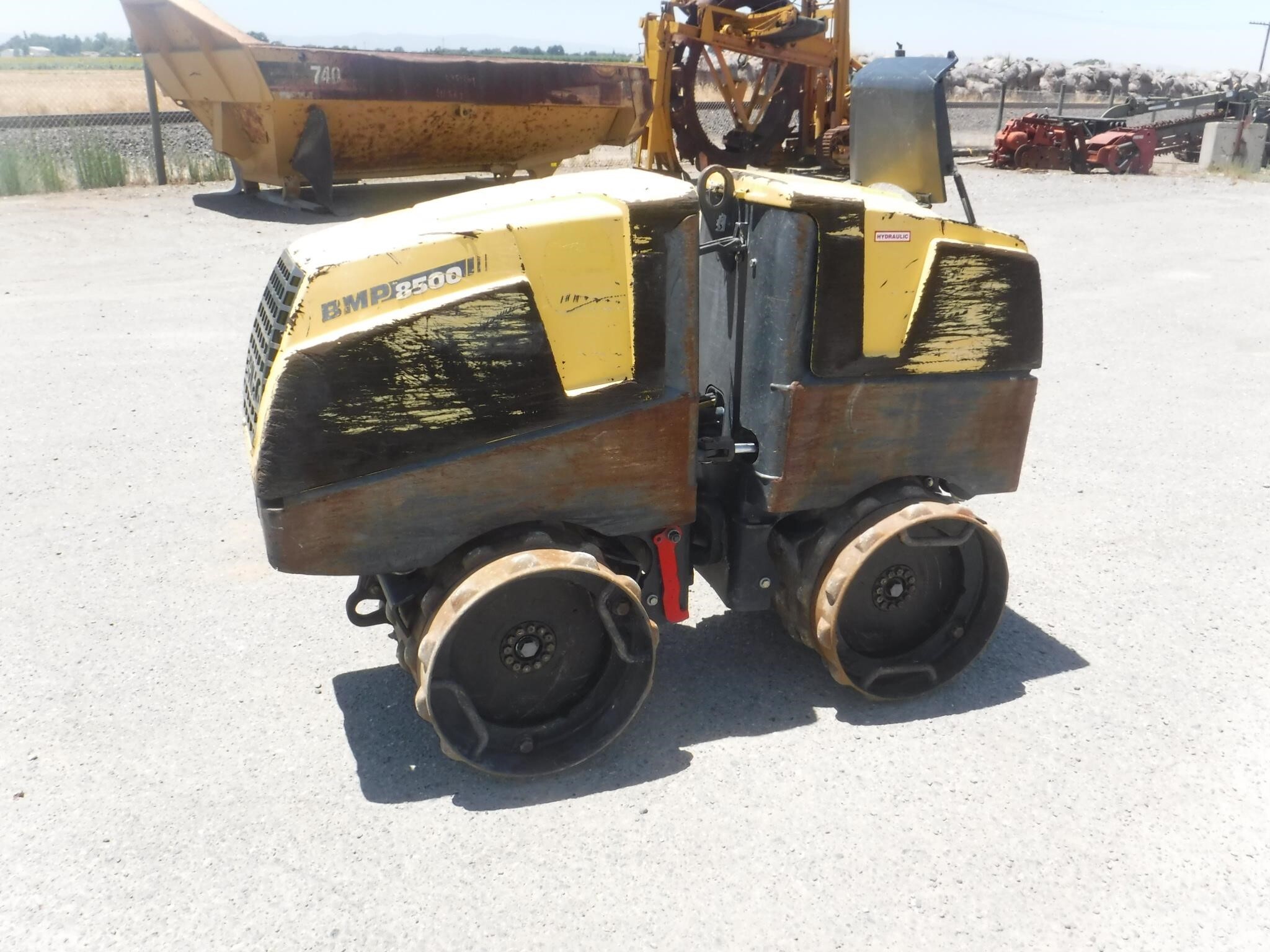 2011 BOMAG BMP8500 in Woodland, CA