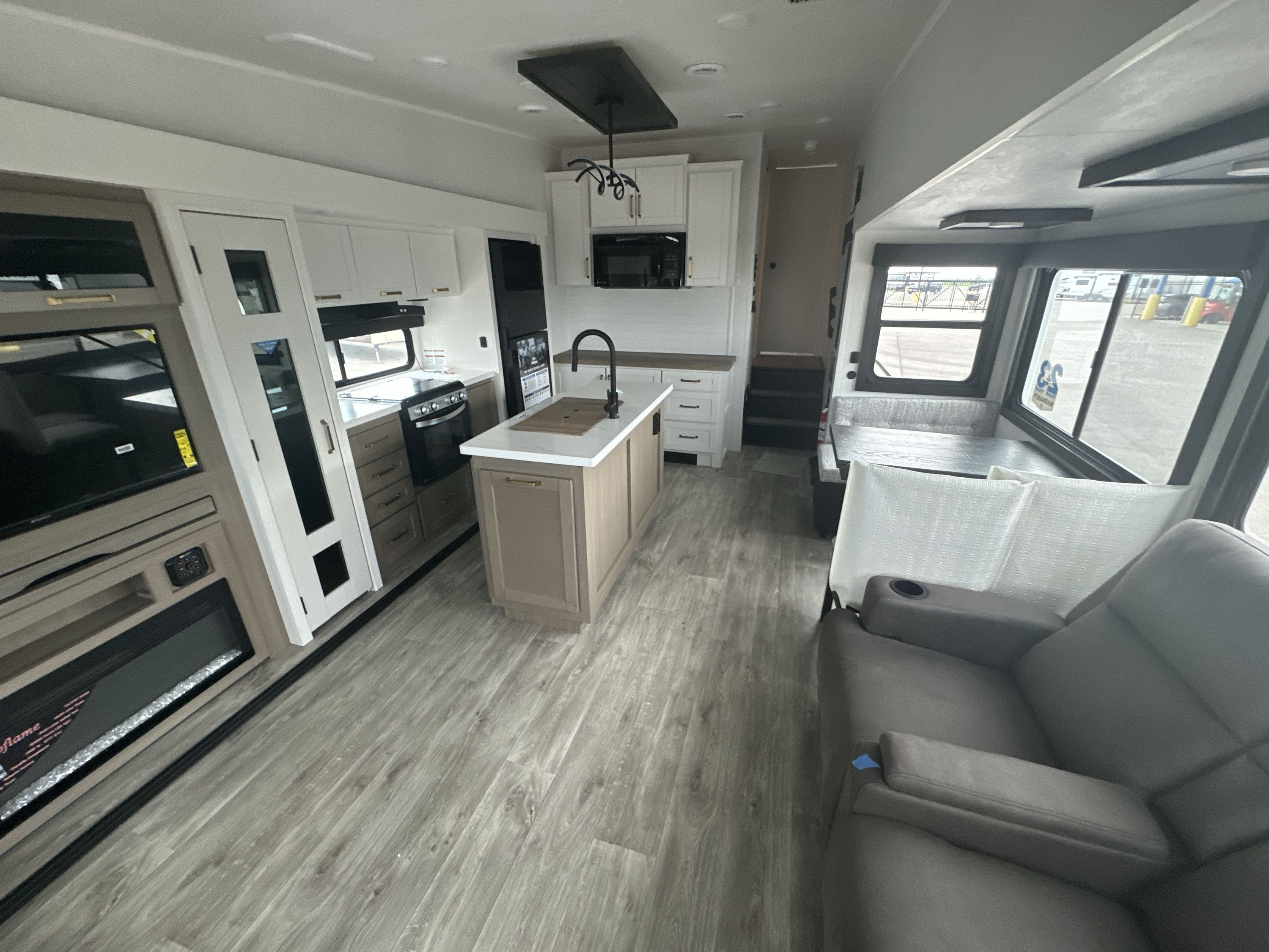 2027 Jayco EAGLE 29RLC in scott city MO