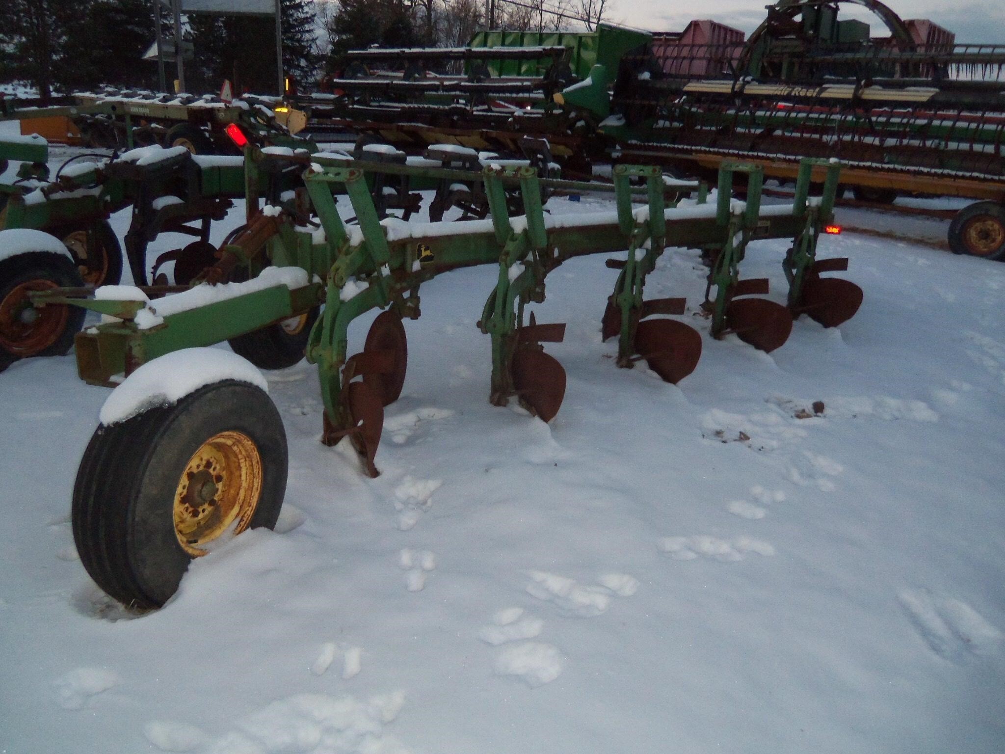 JOHN DEERE A2800 in Marlette, MI
