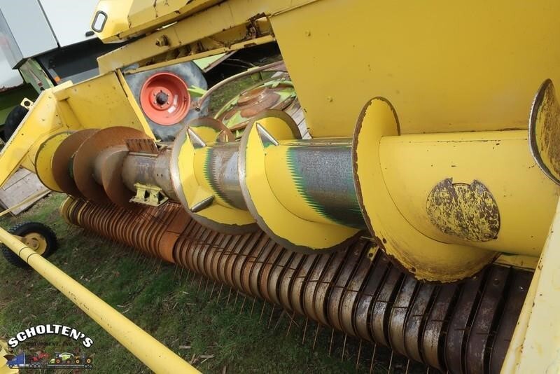 1998 JOHN DEERE 645A in Lynden, WA