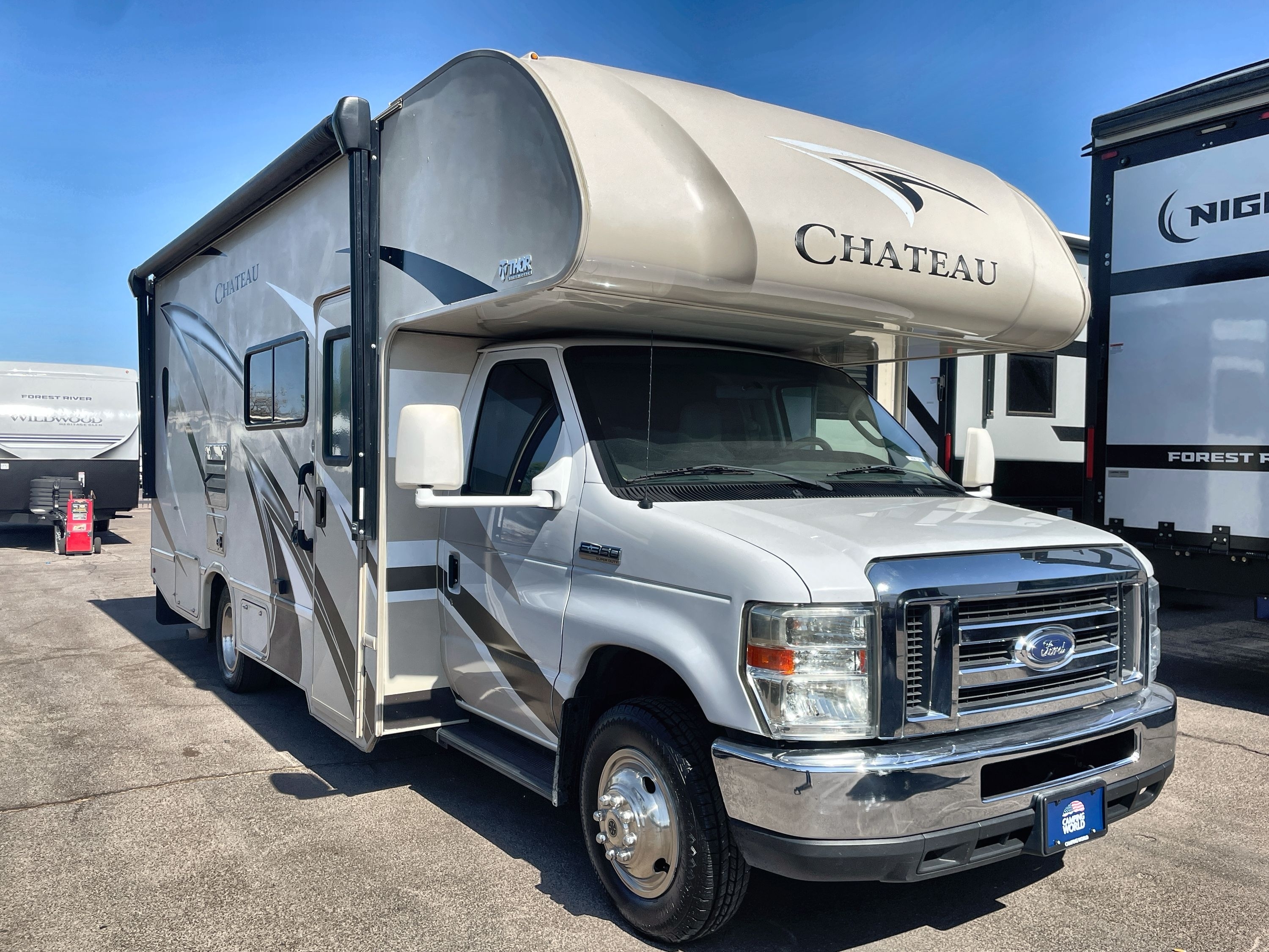2019 Thor CHATEAU 24F RV