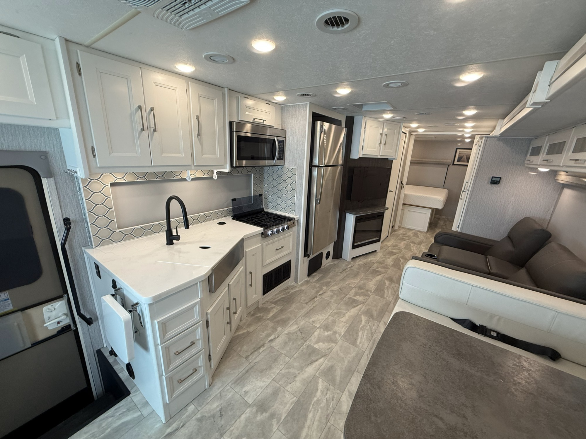 2023 Coachmen ENCORE 325SS in hanover PA