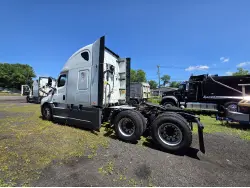 2022 FREIGHTLINER CASCADIA 126
