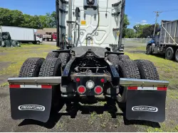 2022 FREIGHTLINER CASCADIA 126
