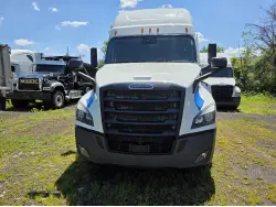2022 FREIGHTLINER CASCADIA 126