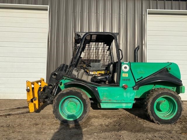 2007 JCB 520 in Van Alstyne, TX