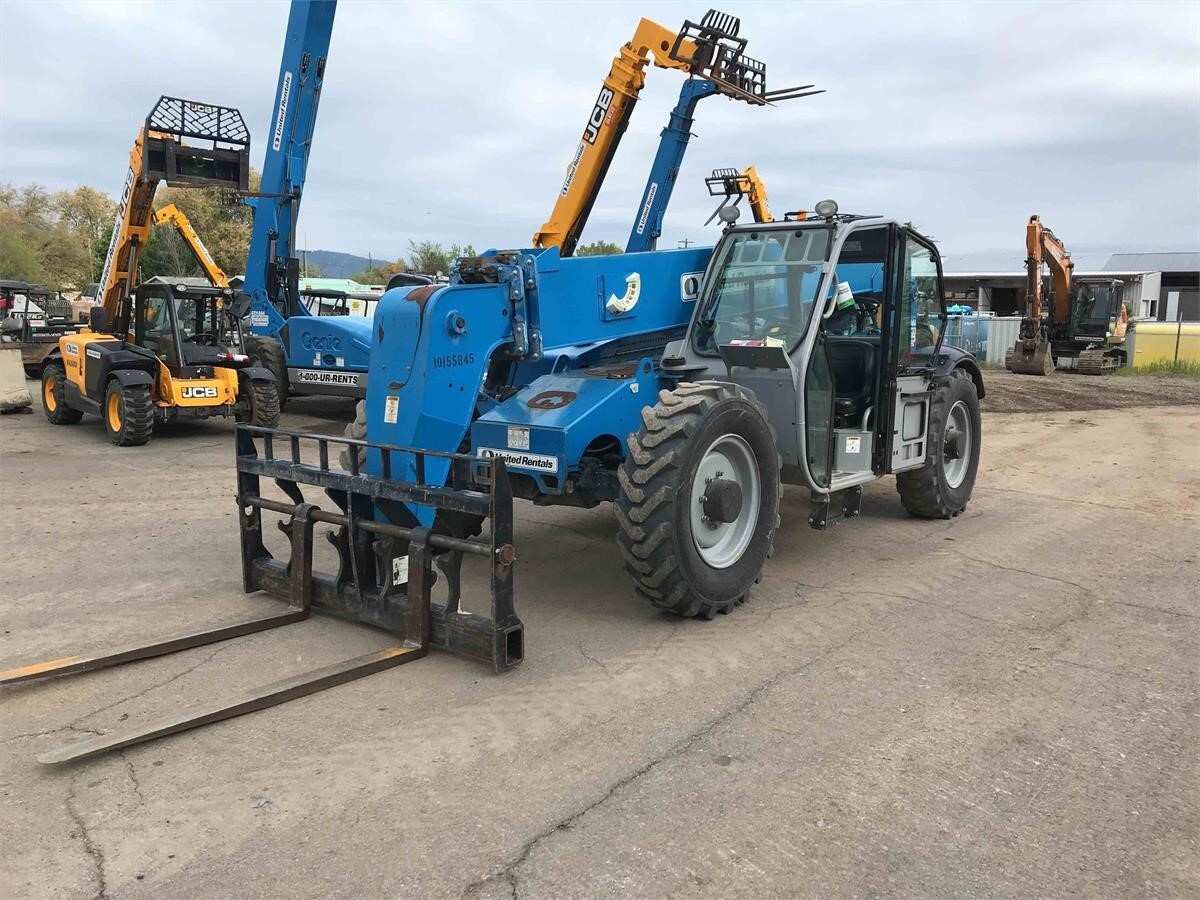 2013 GENIE GTH844 in Denver, CO