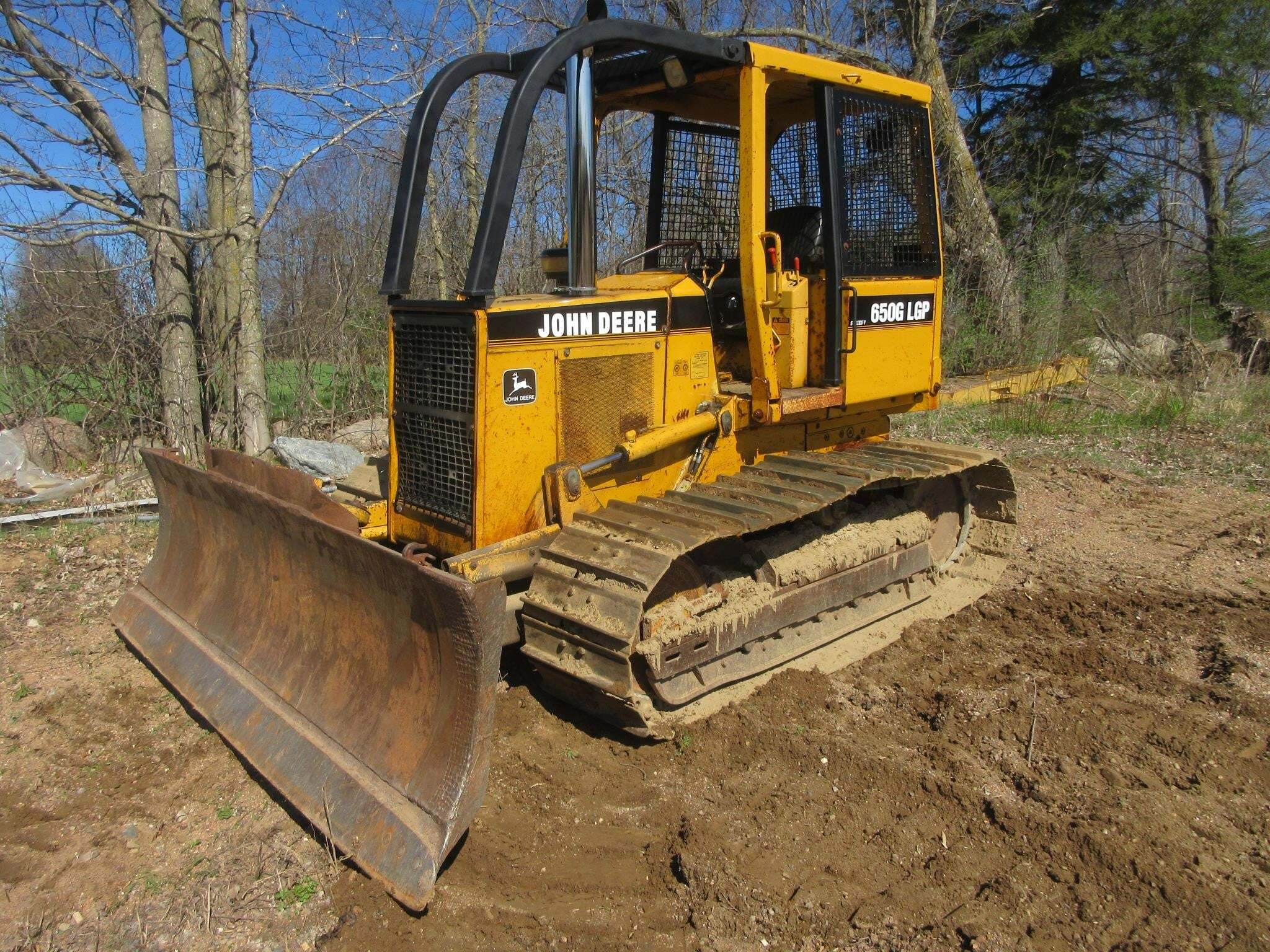 1996 DEERE 650 LGP IV in Wittenberg, WI