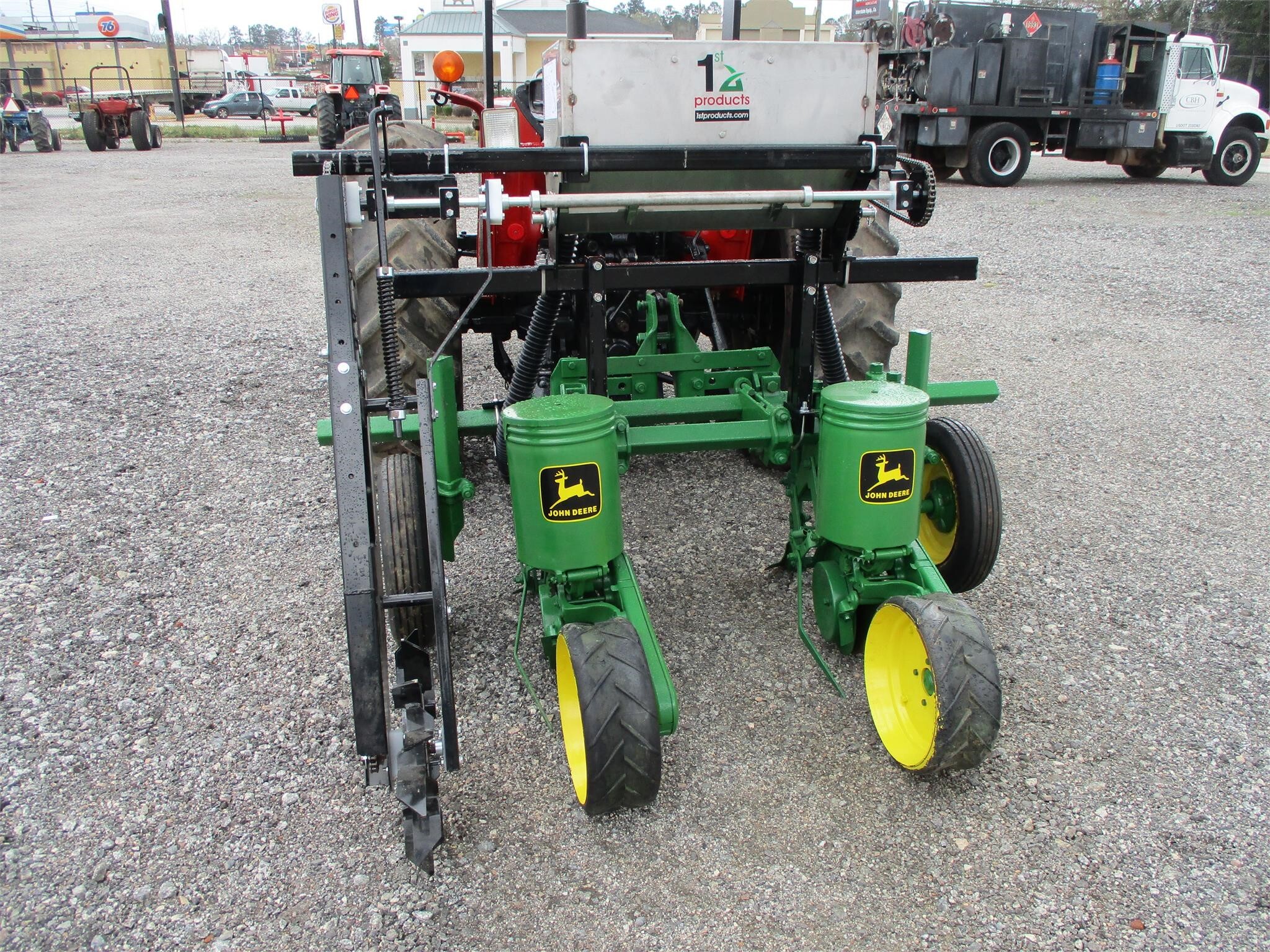 JOHN DEERE 71 in Thomson, GA